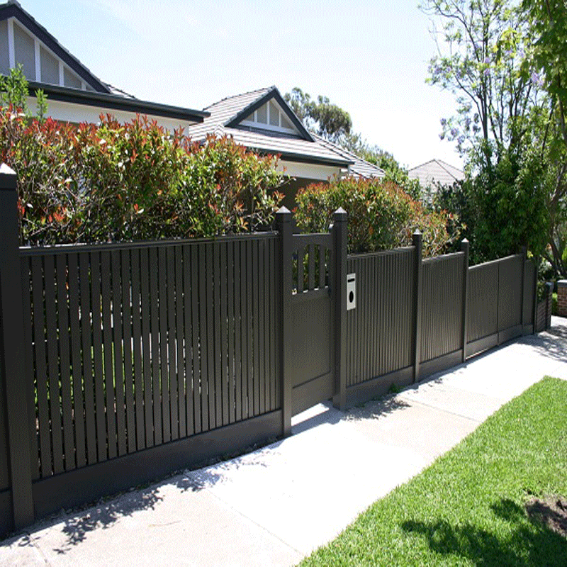 Fence Installer in Coburg