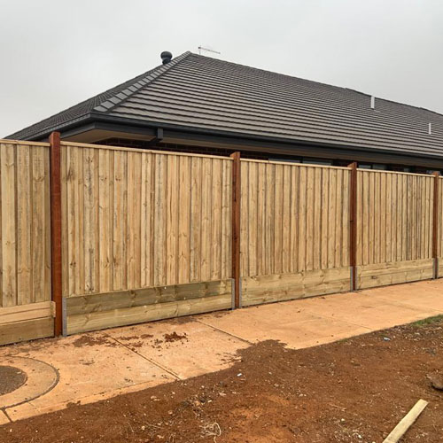 Cheap Timber Fencing in Epping