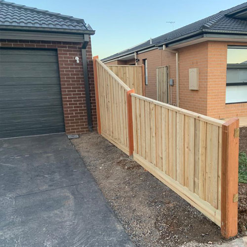 Cheap Timber Fencing in Mickleham
